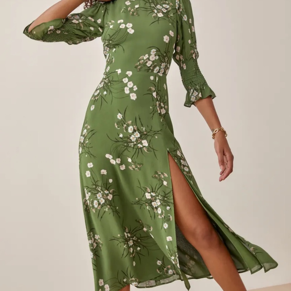 Reformation Carolena Midi Dress in Lomita print